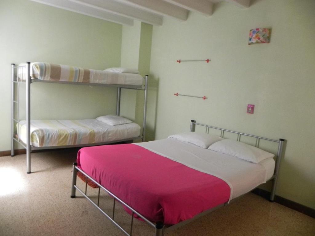 Hostal Tamarindo Itagüí 객실 사진